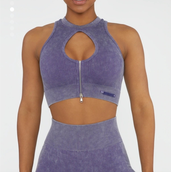 🍒 NWOT Bo+Tee RELAY Keyhole Zip Crop Top  Violet S - Picture 2 of 7